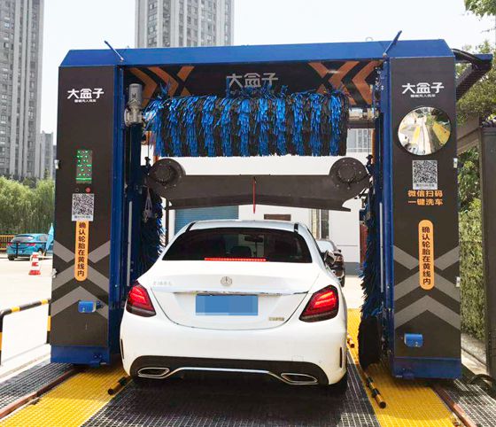 亚洲必赢水虎往复式洗车机CF-370案例精选